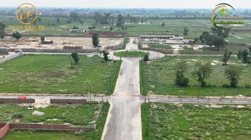 Aerial view of carpeted internal roads and roundabout